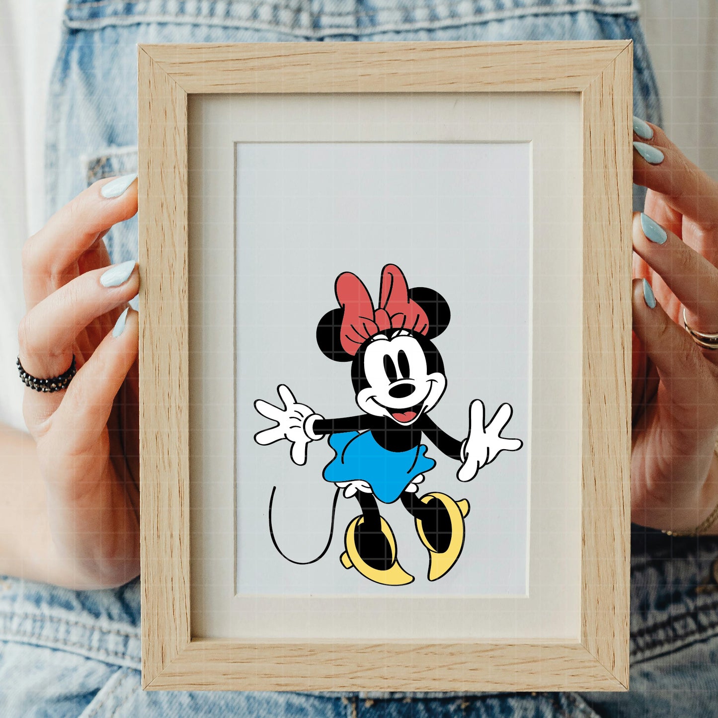 COD1790 - Minnie mouse svg, Disney svg, minnie svg, Silhouette, Cricut, minnie dtf