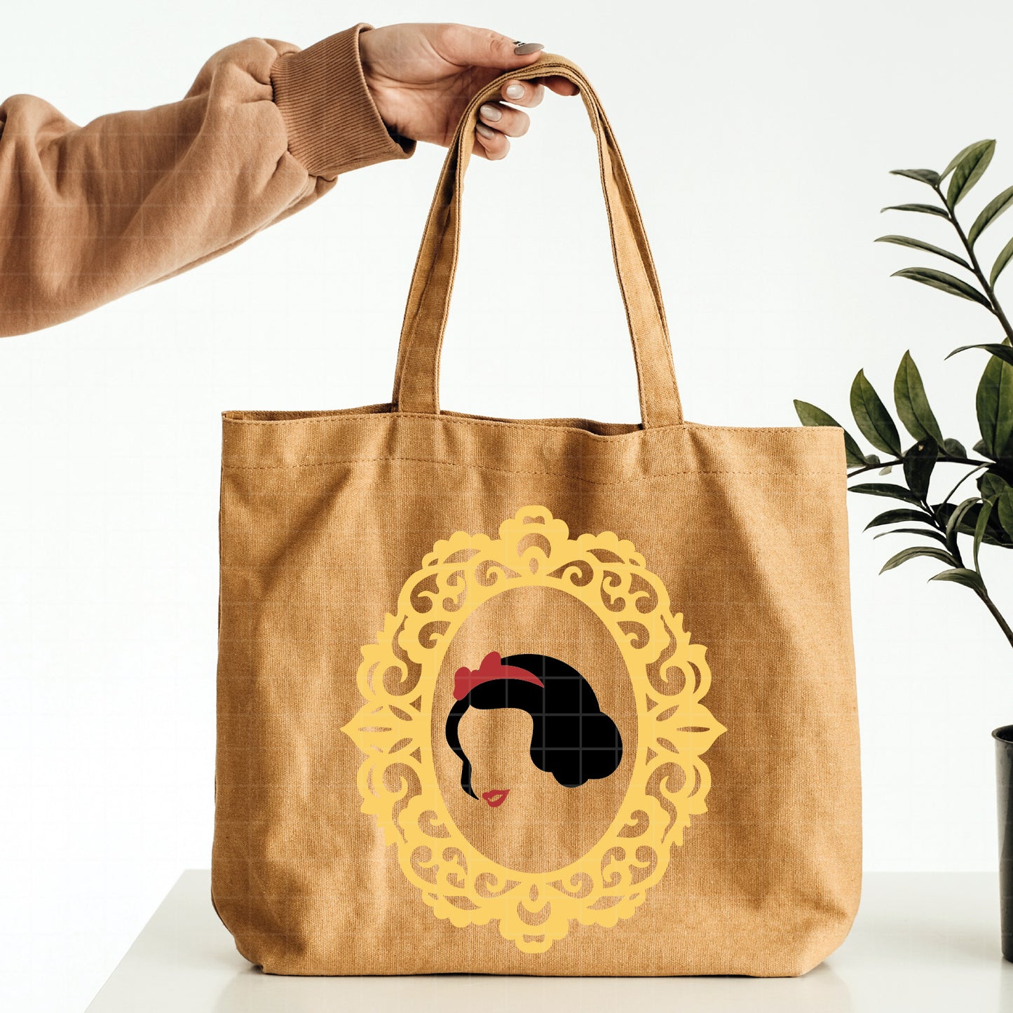 COD2699 -Snow White png, Princess png, Snow White and the Seven Dwarfs png, outline png, disney png