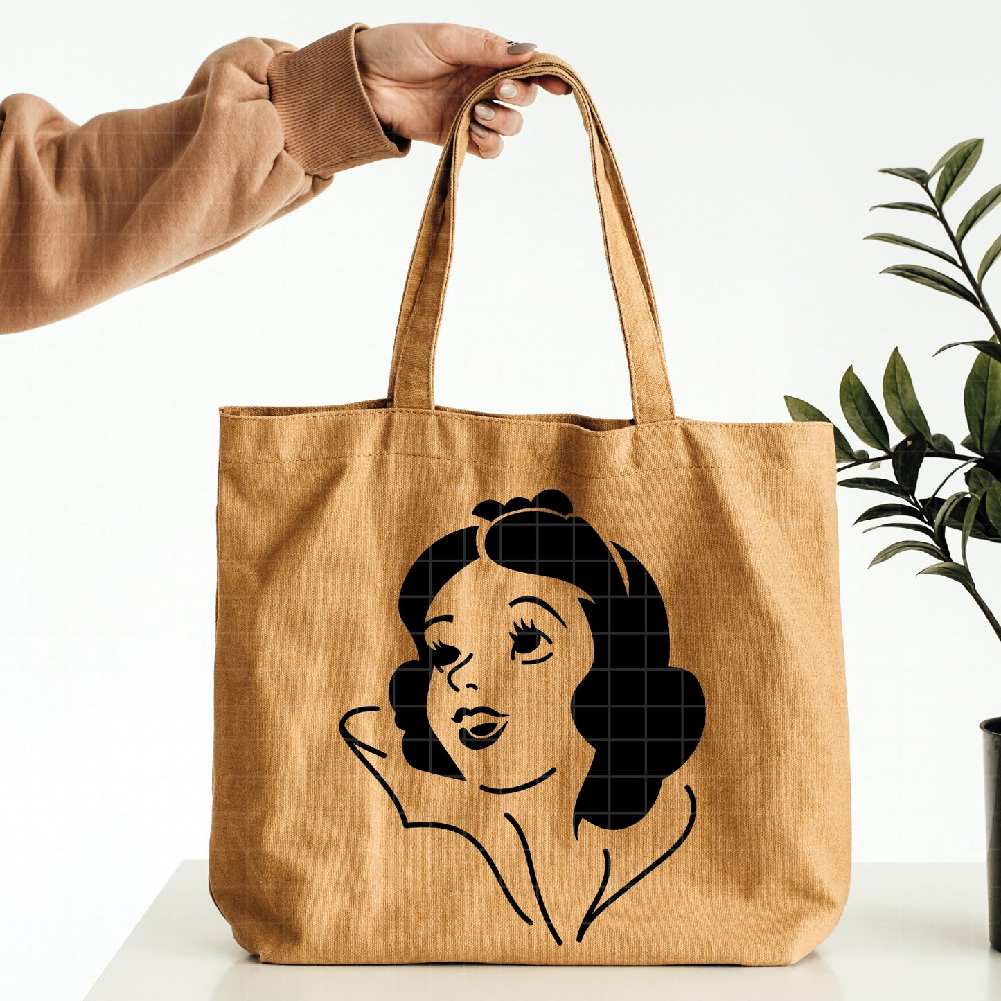 COD2702 -Snow White png, Princess png, Snow White and the Seven Dwarfs png, outline png, disney png