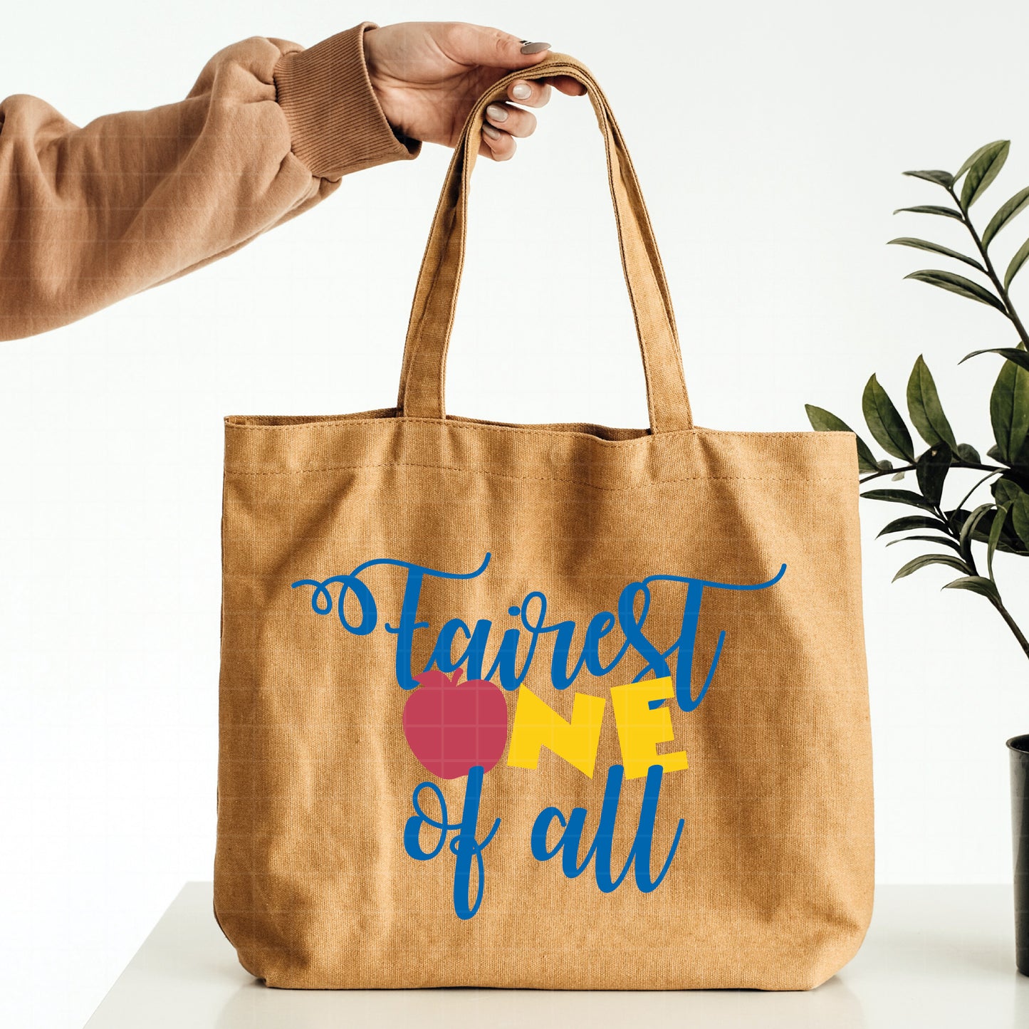 COD2708 - Fairest one of all svg, Snow White png, Princess png, Snow White and the Seven Dwarfs png, outline png, disney png