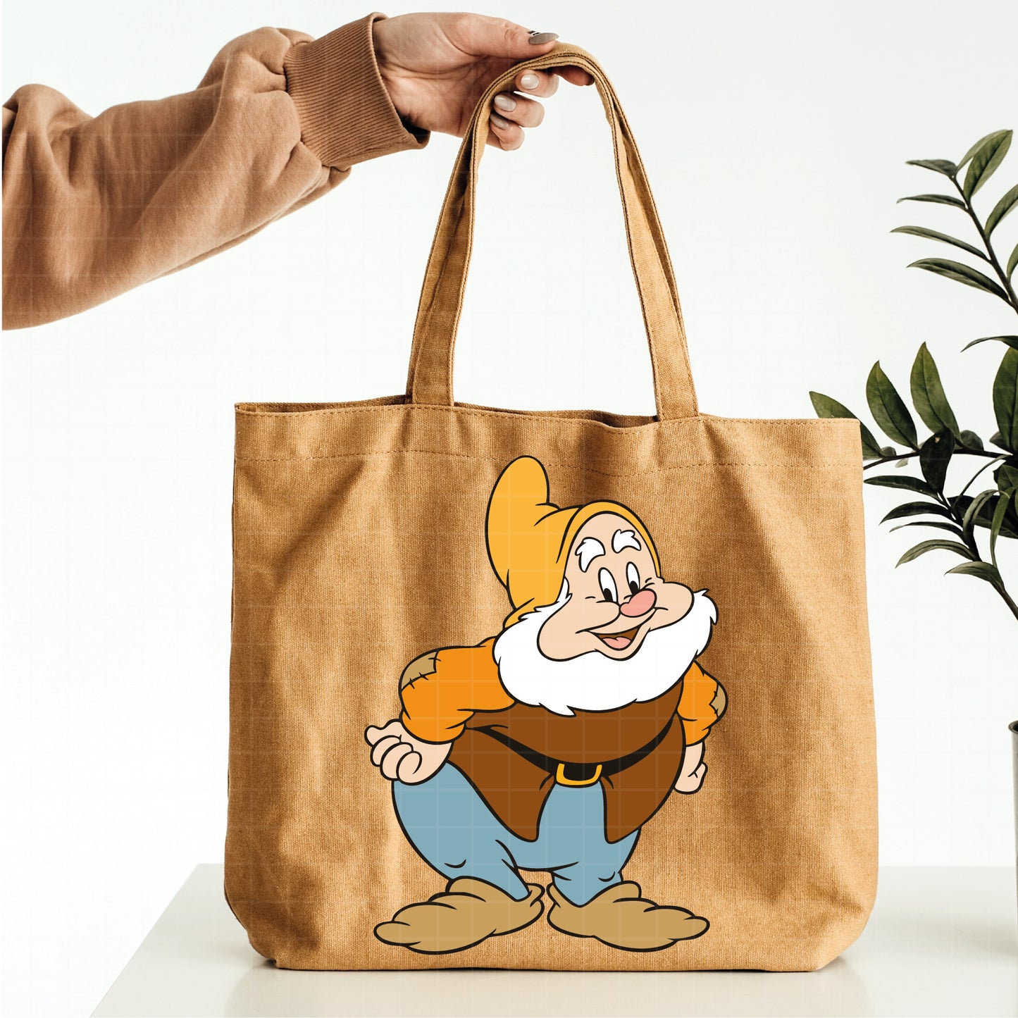 COD2721 - Fairest one of all svg, Snow White png, Princess png, Snow White and the Seven Dwarfs png, outline png, disney png