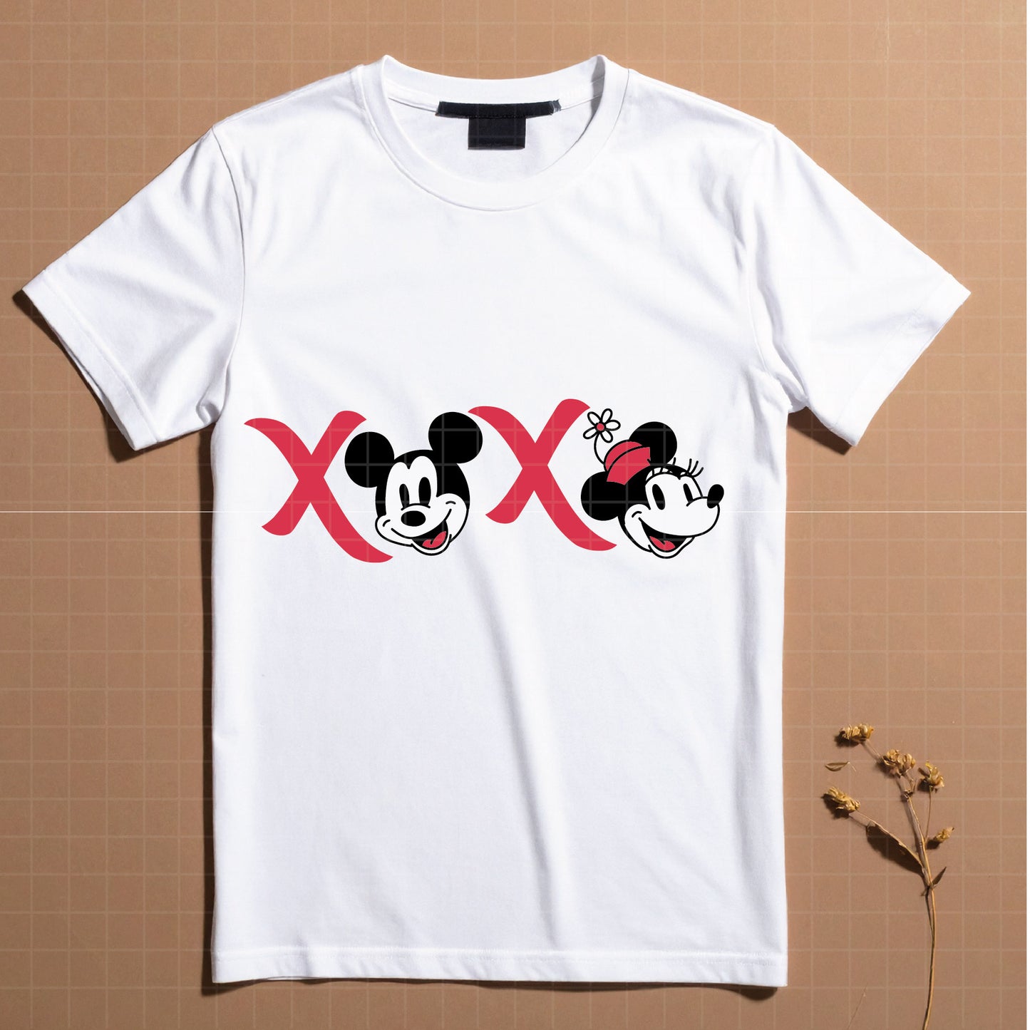 COD4589 - Mickey and minnie svg, Disney svg, mickey svg, minnie svg, mickey and Minnie Valentine's Day png
