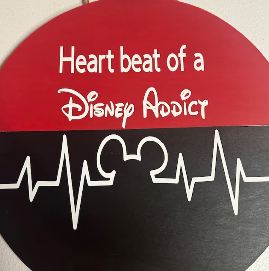 COD111- Heartbeat Svg, Mickey Heartbeat Svg, Heartbeat Silhouette Svg, Mickey Svg, Disney svg, disney addict svg