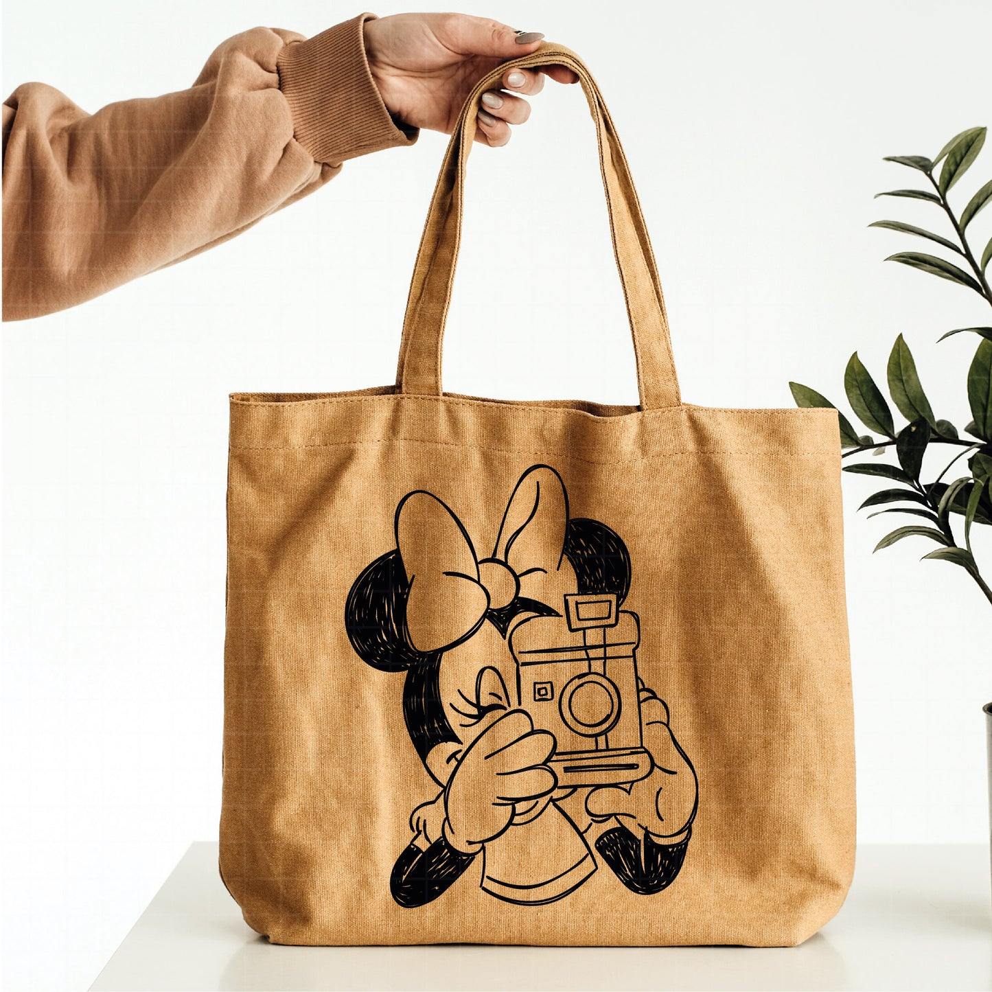 COD1867 -  Minnie mouse svg, Disney svg, minnie svg, Silhouette, Cricut, minnie dtf